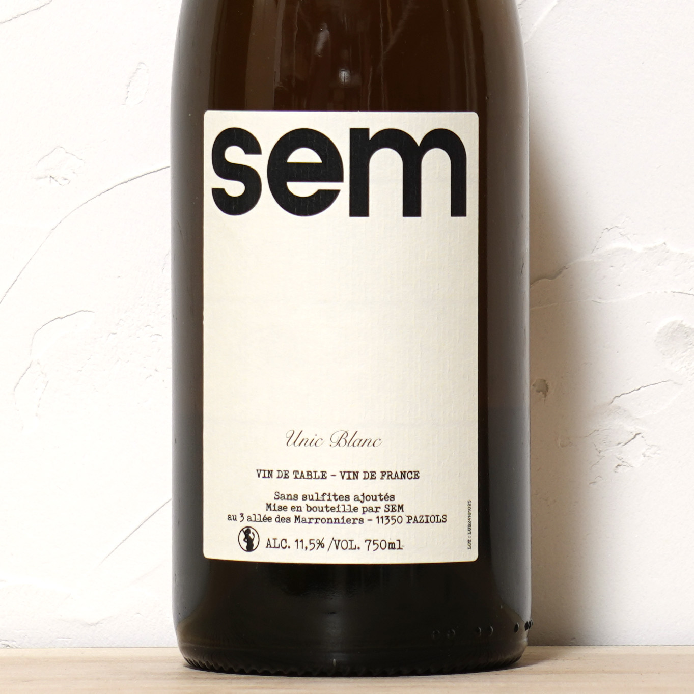 ユニック ブラン 2024-セム